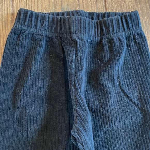 Hanna Andersson - Picture 2 of 3